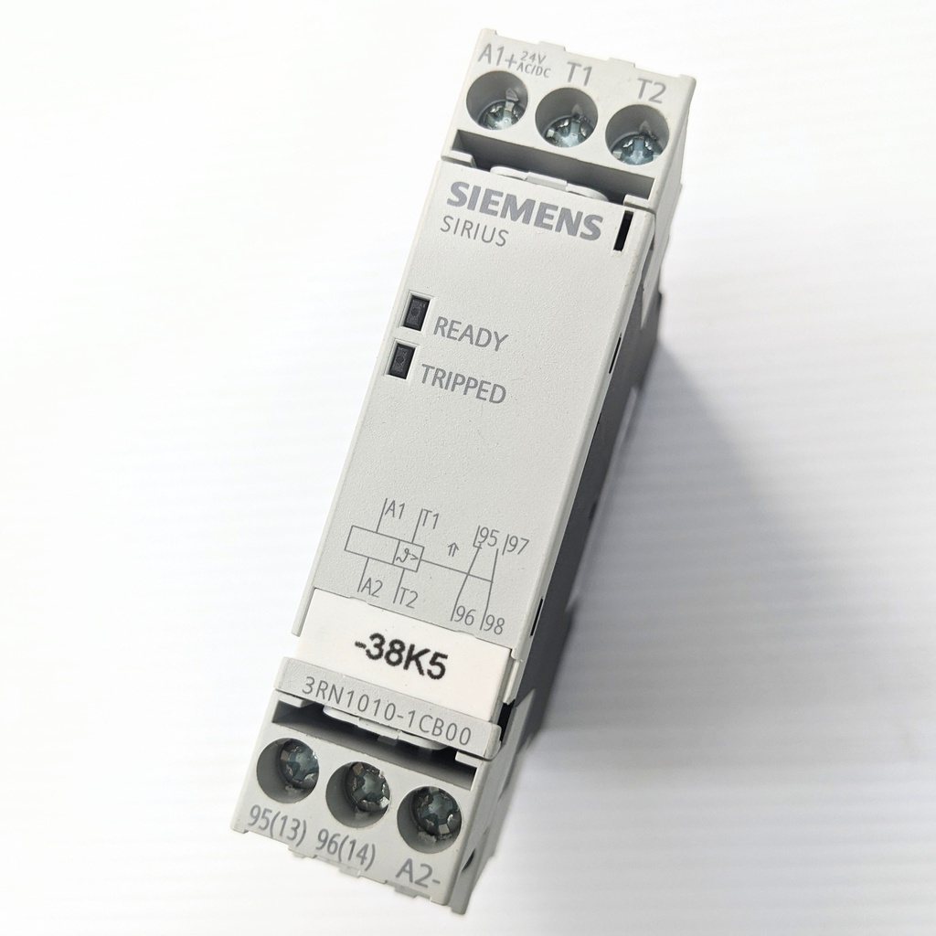 SIEMENS 3RN1010-1CB00 Siemens 3RN1010-1CB00 thermistor relay with a 24 volt AC/D