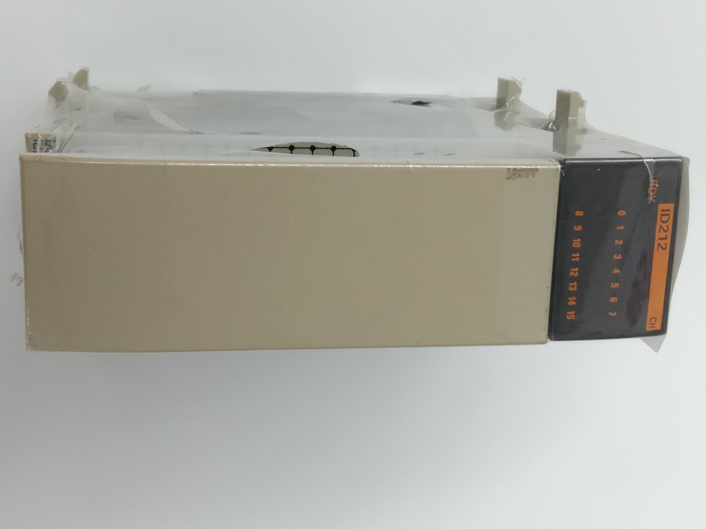 OMRON CQM1-ID212 [2]  PLC Input Card